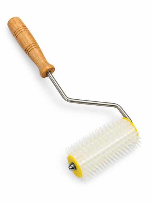 Rotating Uncapping Scraper with Wooden Handle
