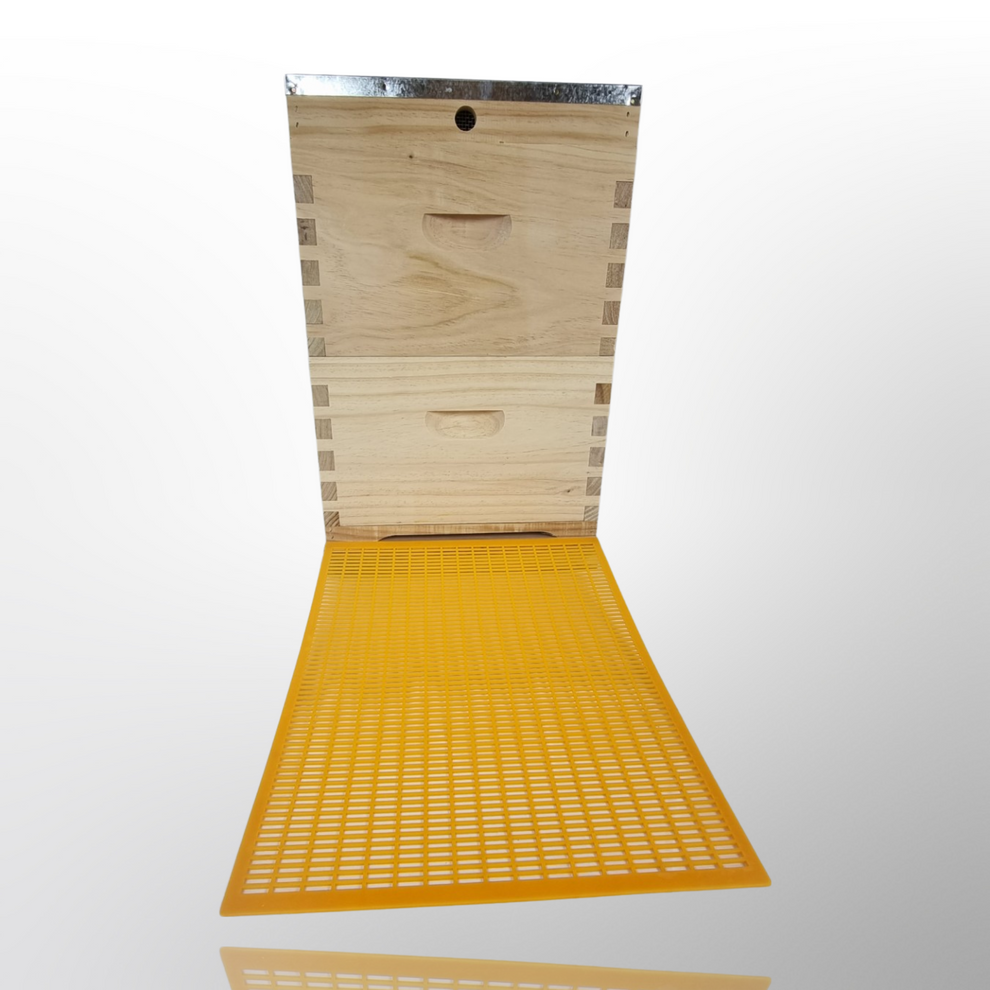 10 Frame Double Beehive plastic foundation Fully Assembled – noorbeesperth